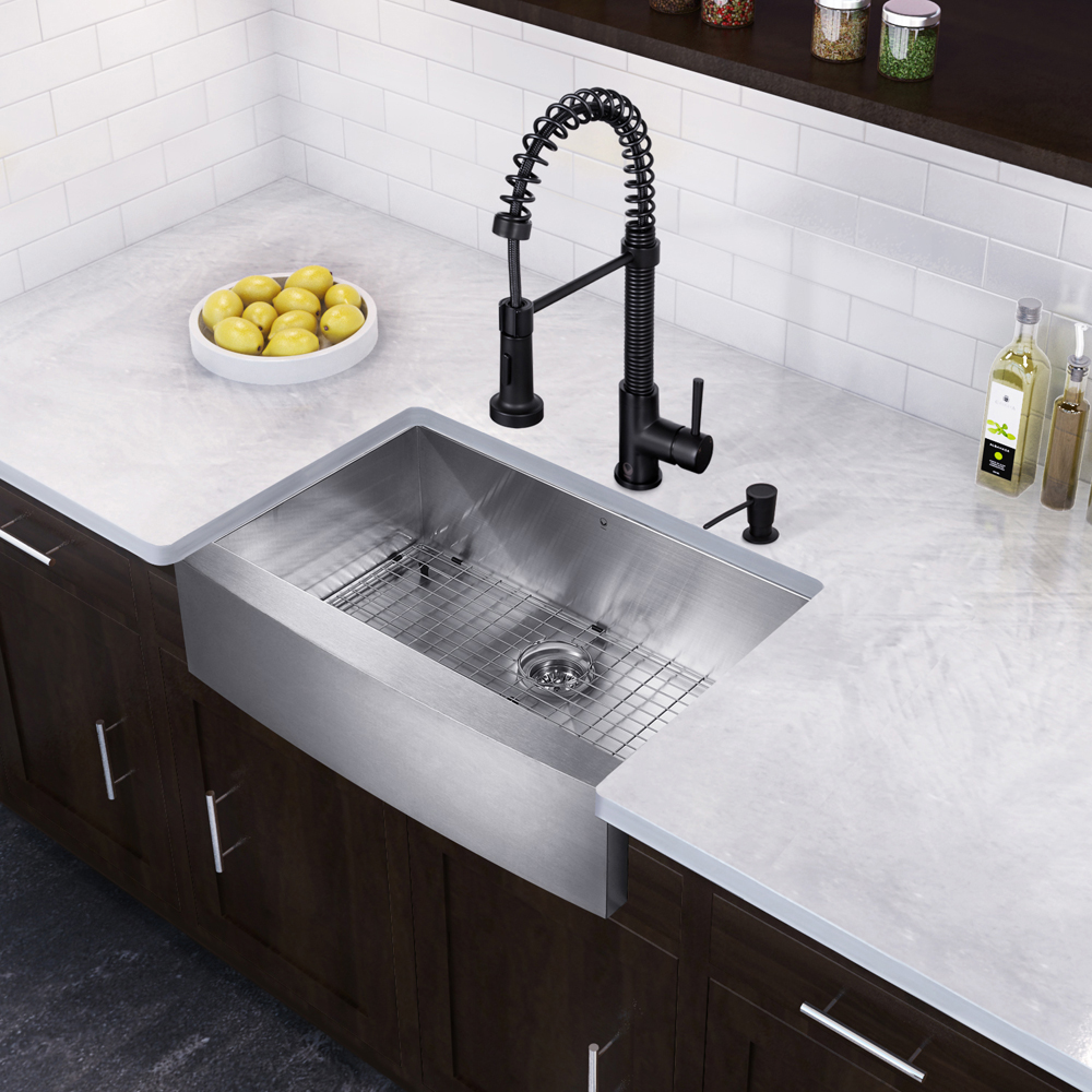33-inch Farmhouse Stainless Steel 16 Gauge Single Bowl Kitchen Sink and Edison Matte Black Pull-Down Spray Kitchen Faucet