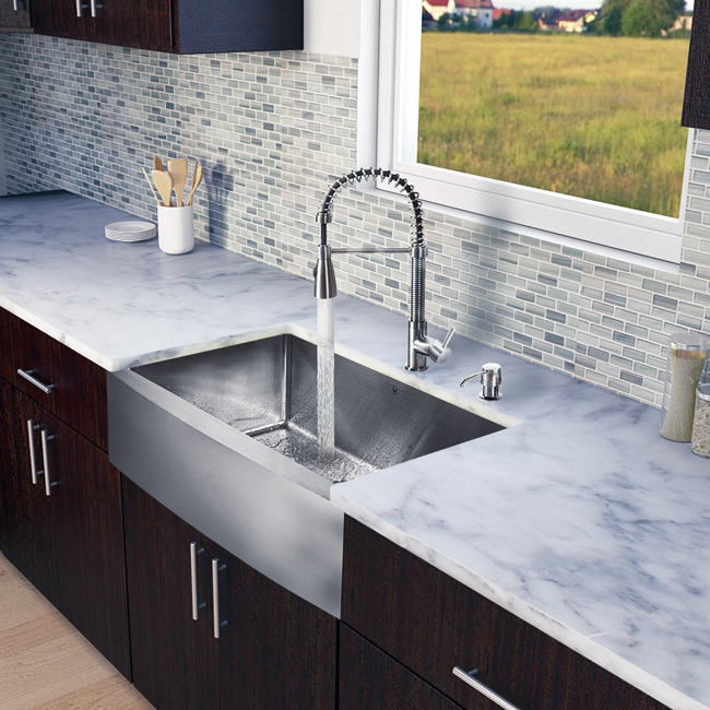 All in One 33-inch Farmhouse Stainless Steel Kitchen Sink and Faucet Set