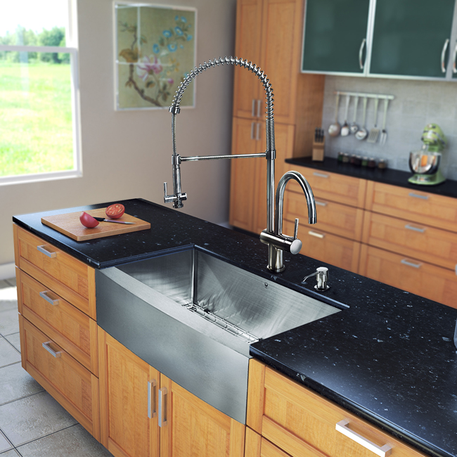 All in One 33-inch Farmhouse Stainless Steel Kitchen Sink and Faucet Set