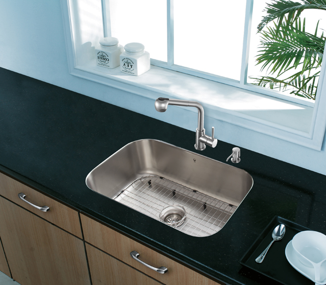 All in One 23-inch Undermount Stainless Steel Kitchen Sink and Faucet Set