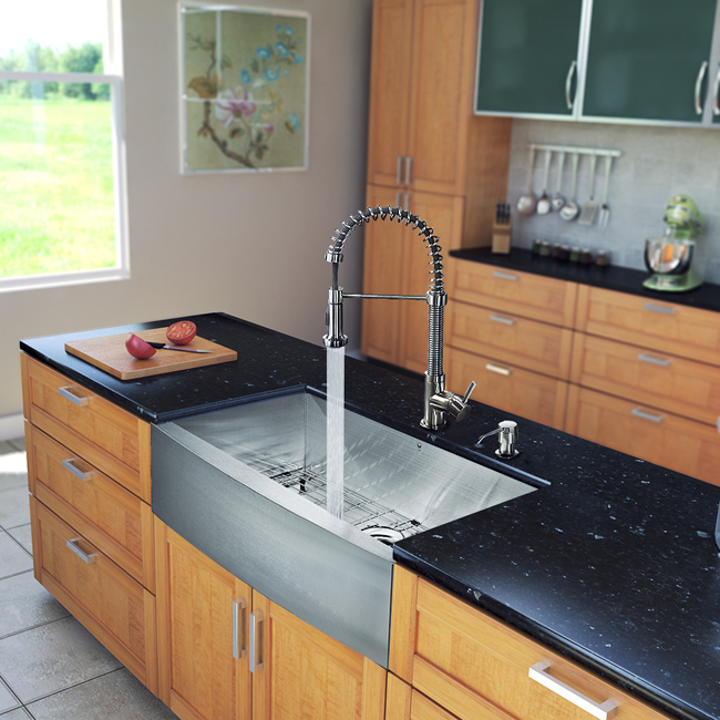 All in One 30-inch Farmhouse Stainless Steel Kitchen Sink and Faucet Set